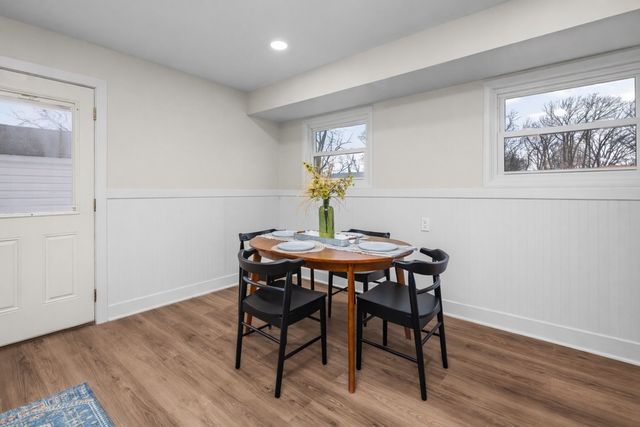 392 33rd Avenue Court, East Moline, IL 61244