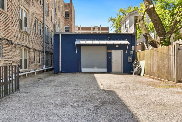 4591 N Elston Avenue, Chicago, IL 60630