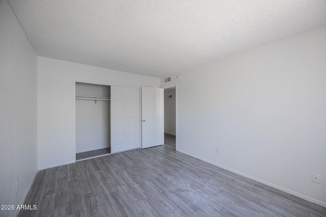 5246 N 42ND Lane, Phoenix, AZ 85019
