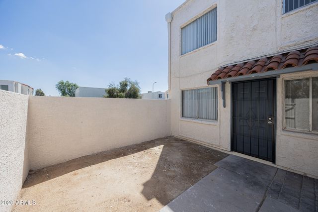 5246 N 42ND Lane, Phoenix, AZ 85019