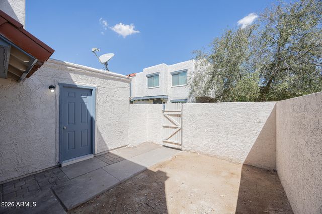 5246 N 42ND Lane, Phoenix, AZ 85019