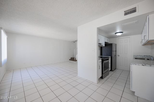 5246 N 42ND Lane, Phoenix, AZ 85019