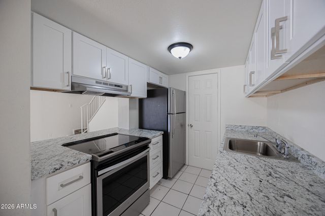 5246 N 42ND Lane, Phoenix, AZ 85019