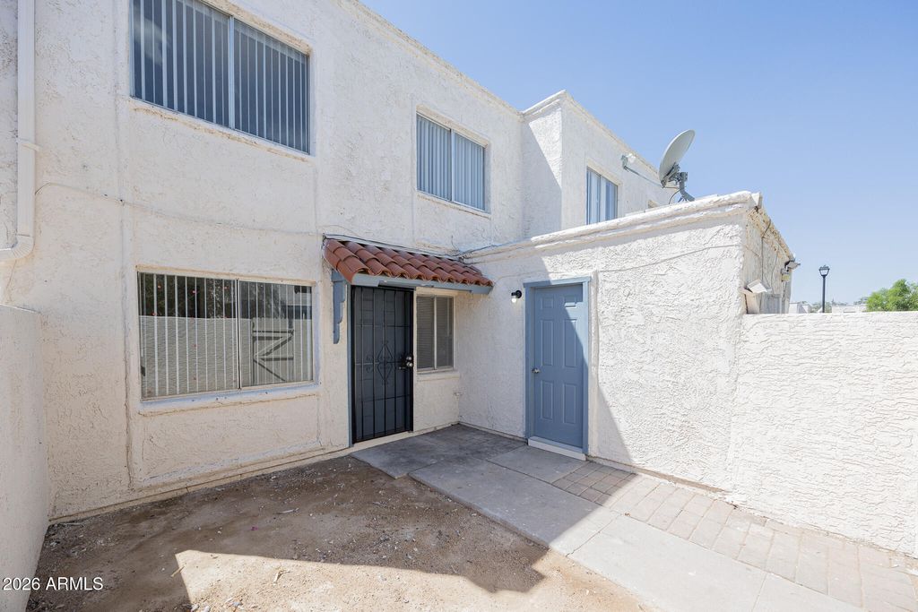 5246 N 42ND Lane, Phoenix, AZ 85019