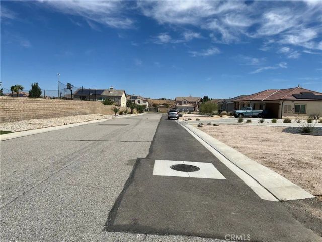 38 W Avenue M, Quartz Hill, CA 93536