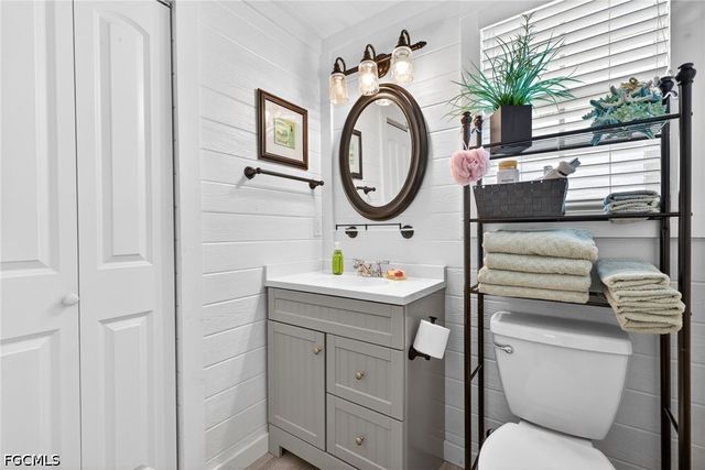 5866 Tahiti DR, Bokeelia, FL 33922