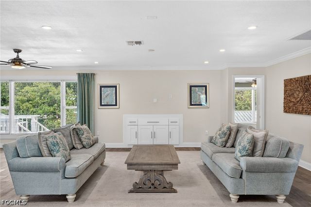 5866 Tahiti DR, Bokeelia, FL 33922