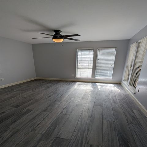 9613 Walnut Street 2105, Dallas, TX 75243