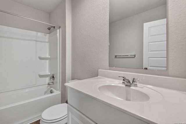 1156 Thea CV, New Braunfels, TX 78130