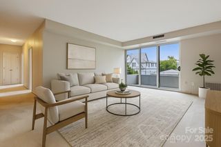 1300 Reece Road 305, Charlotte, NC 28209