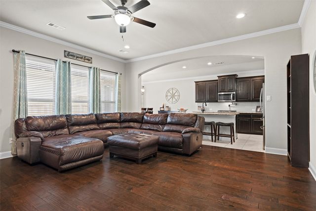 228 Prairie Oak Court, Burleson, TX 76028