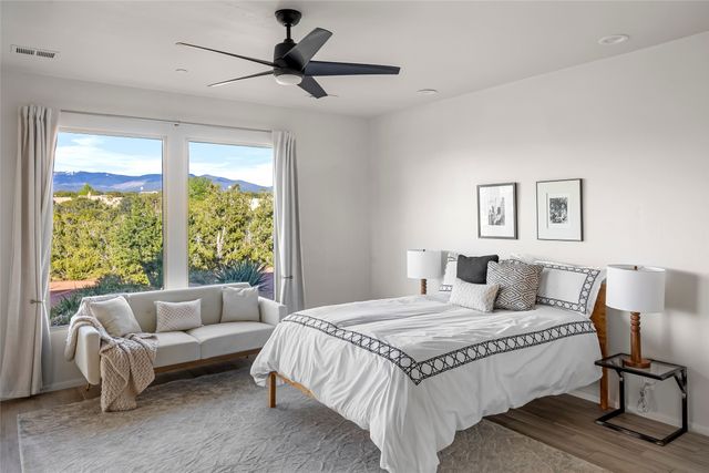 14 Plano Arbolito, Santa Fe, NM 87506