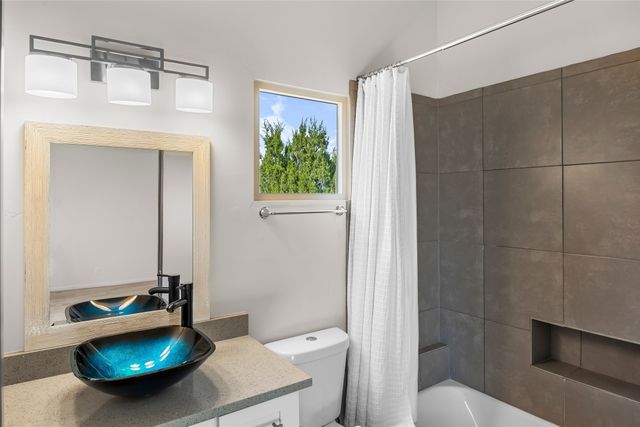 14 Plano Arbolito, Santa Fe, NM 87506