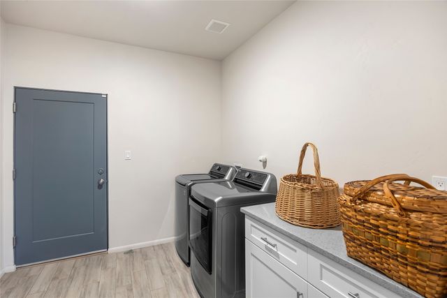 14 Plano Arbolito, Santa Fe, NM 87506