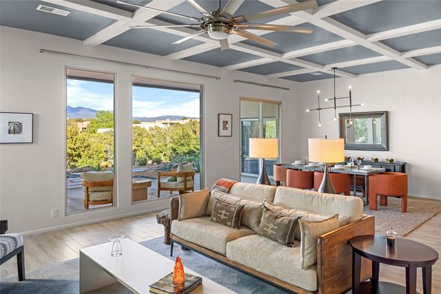 14 Plano Arbolito, Santa Fe, NM 87506