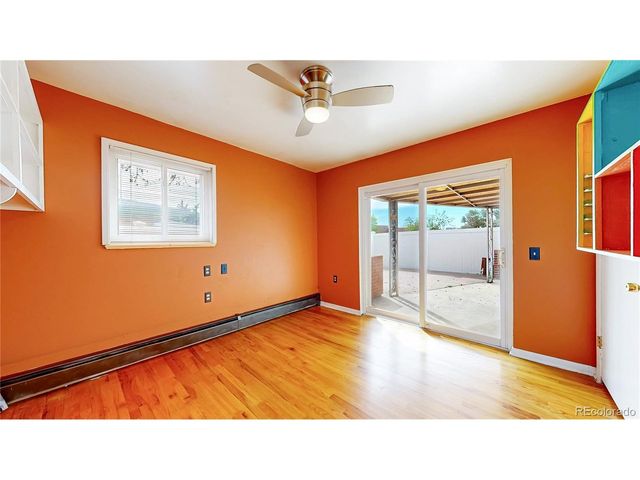 359 Quentin St, Aurora, CO 80011
