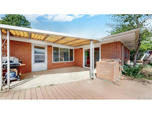 359 Quentin St, Aurora, CO 80011
