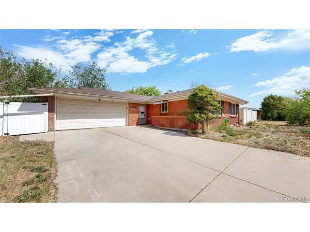 359 Quentin St, Aurora, CO 80011