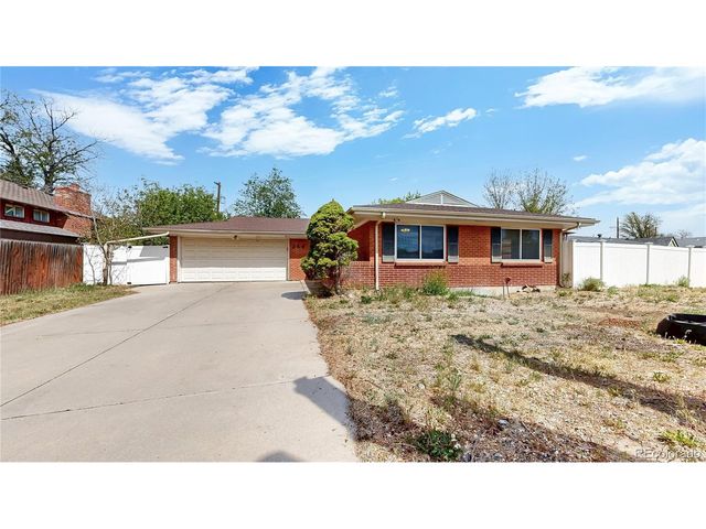 359 Quentin St, Aurora, CO 80011
