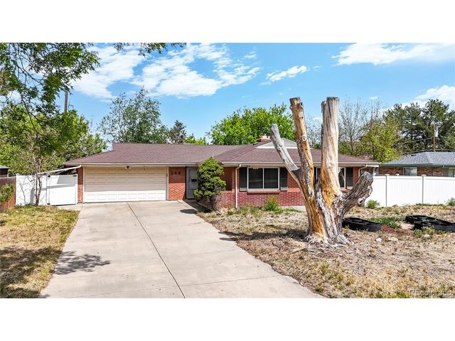 359 Quentin St, Aurora, CO 80011