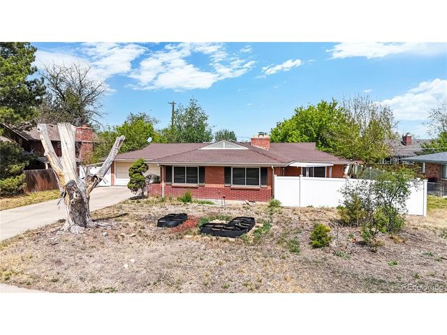 359 Quentin St, Aurora, CO 80011