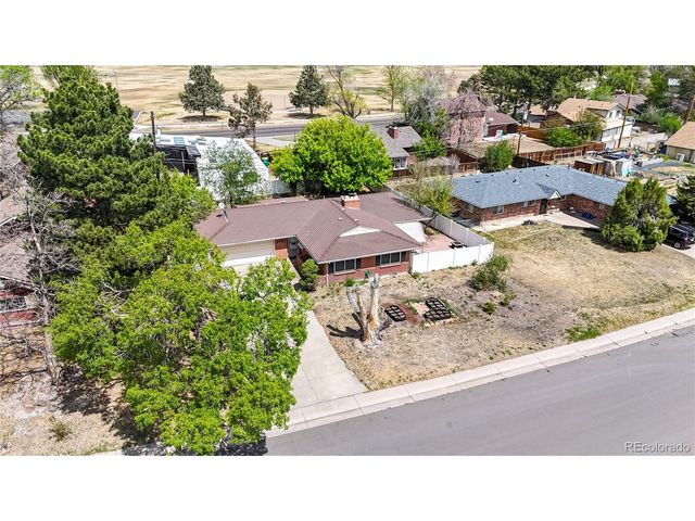 359 Quentin St, Aurora, CO 80011