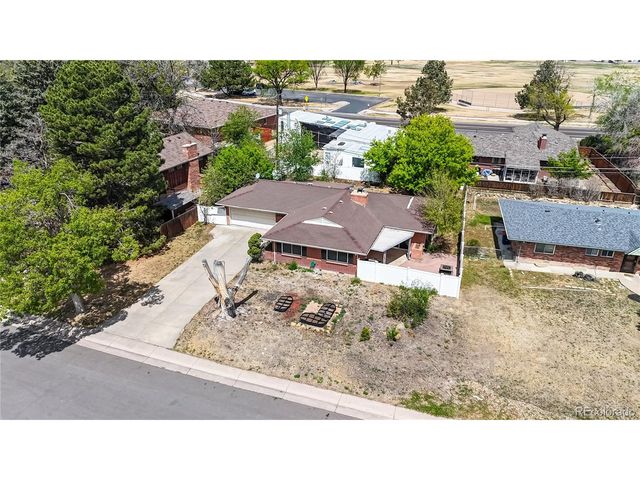 359 Quentin St, Aurora, CO 80011