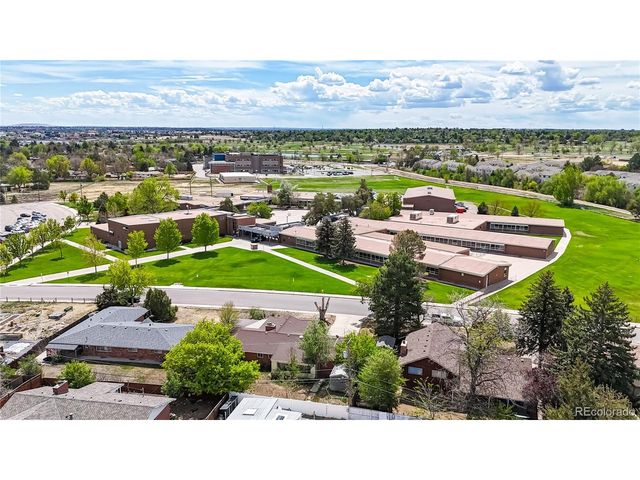 359 Quentin St, Aurora, CO 80011