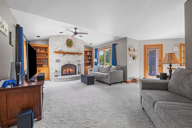 1009 BRILL ROAD, Kaukauna, WI 54130