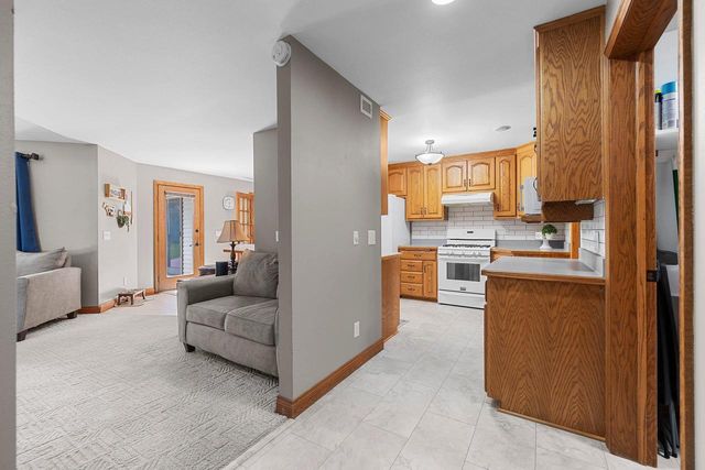 1009 BRILL ROAD, Kaukauna, WI 54130