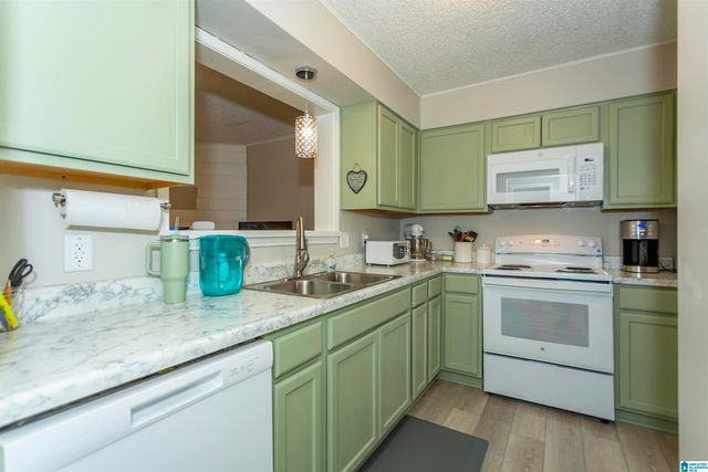 1312 APPLEGATE DRIVE, Alabaster, AL 35007