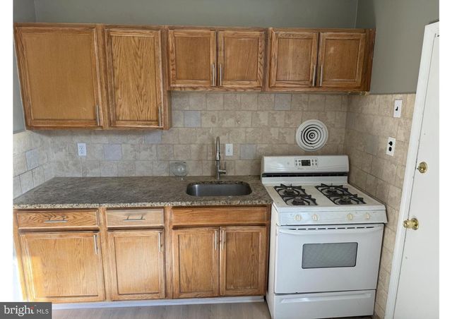 6367 MARSDEN ST, Philadelphia, PA 19135