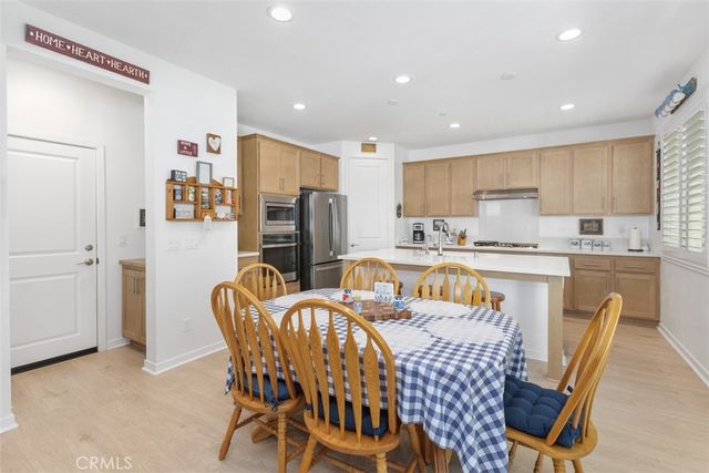 39707 Kalmia, Temecula, CA 92591