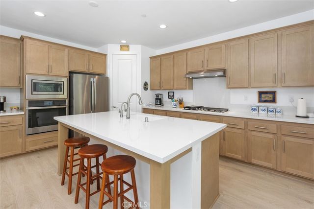 39707 Kalmia, Temecula, CA 92591