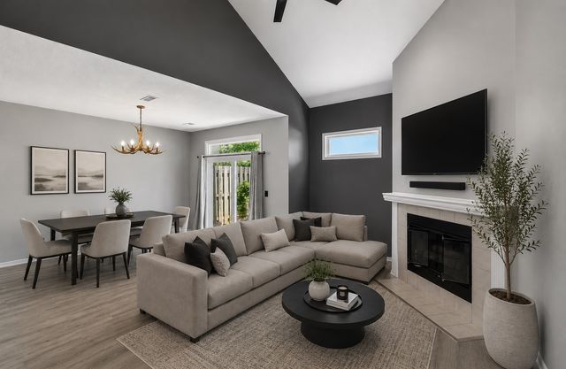 6800 Ashworth Road 305, West Des Moines, IA 50266