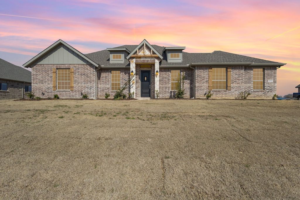 6032 Mango, Sanger, TX 76266
