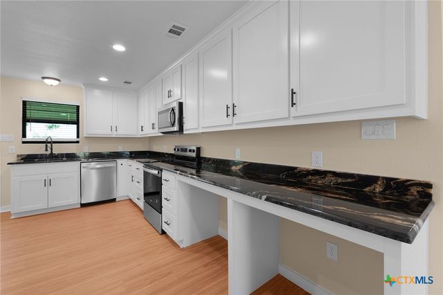 234 County Road 3400, Lampasas, TX 76550