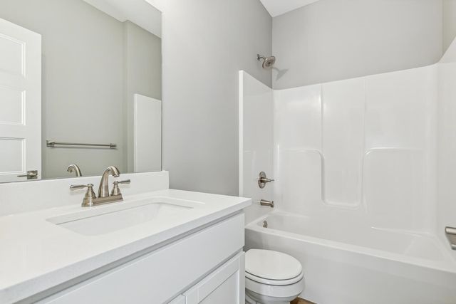 221 S Shay Rd, Andover, KS 67002