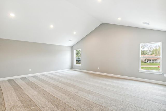 221 S Shay Rd, Andover, KS 67002