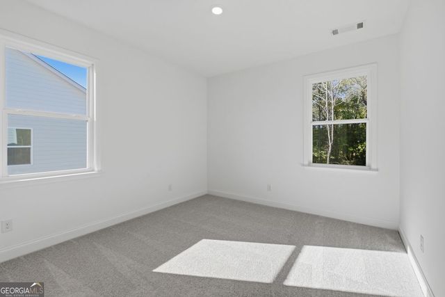 81 Bennett Farm Drive, Loganville, GA 30052