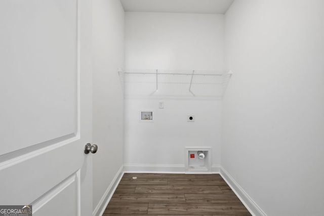 81 Bennett Farm Drive, Loganville, GA 30052