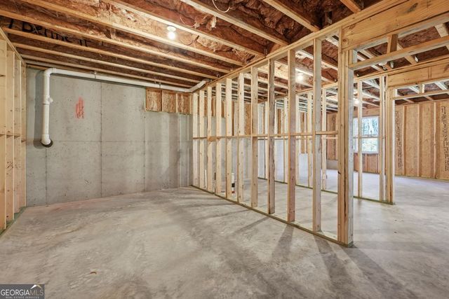 81 Bennett Farm Drive, Loganville, GA 30052