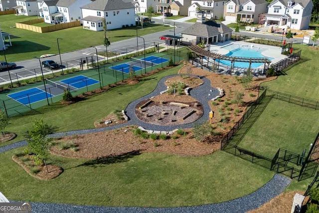 81 Bennett Farm Drive, Loganville, GA 30052