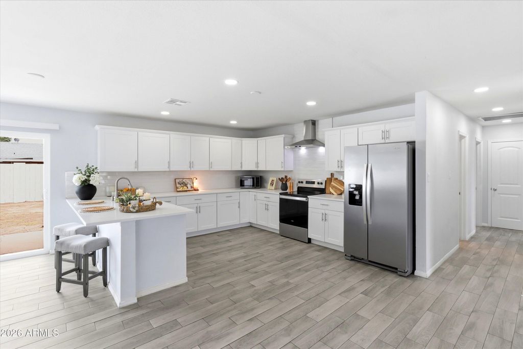 2 W FAIRMONT Drive, Tempe, AZ 85282 — photo 4