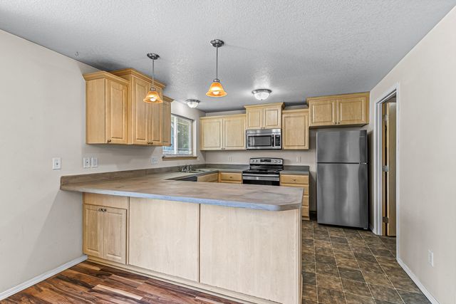 820 Garfield Street, Medford, OR 97501