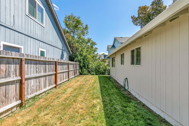 820 Garfield Street, Medford, OR 97501