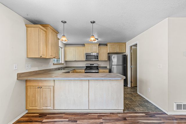 820 Garfield Street, Medford, OR 97501