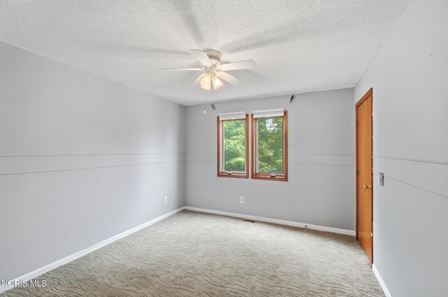 587 Rutledge Court, Perrysburg, OH 43551