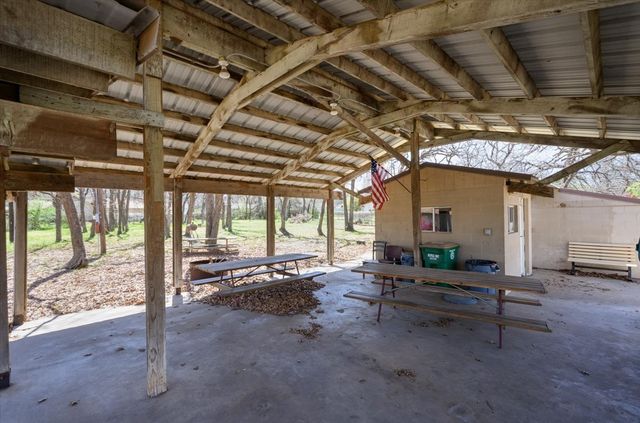 1011 Hidden Cove Trail, Granbury, TX 76049