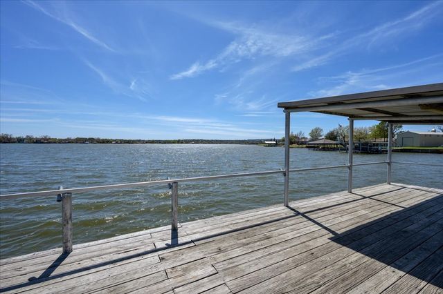 1011 Hidden Cove Trail, Granbury, TX 76049